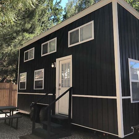 Hygge Tiny Home Hue-Gah Leeds Εξωτερικό φωτογραφία